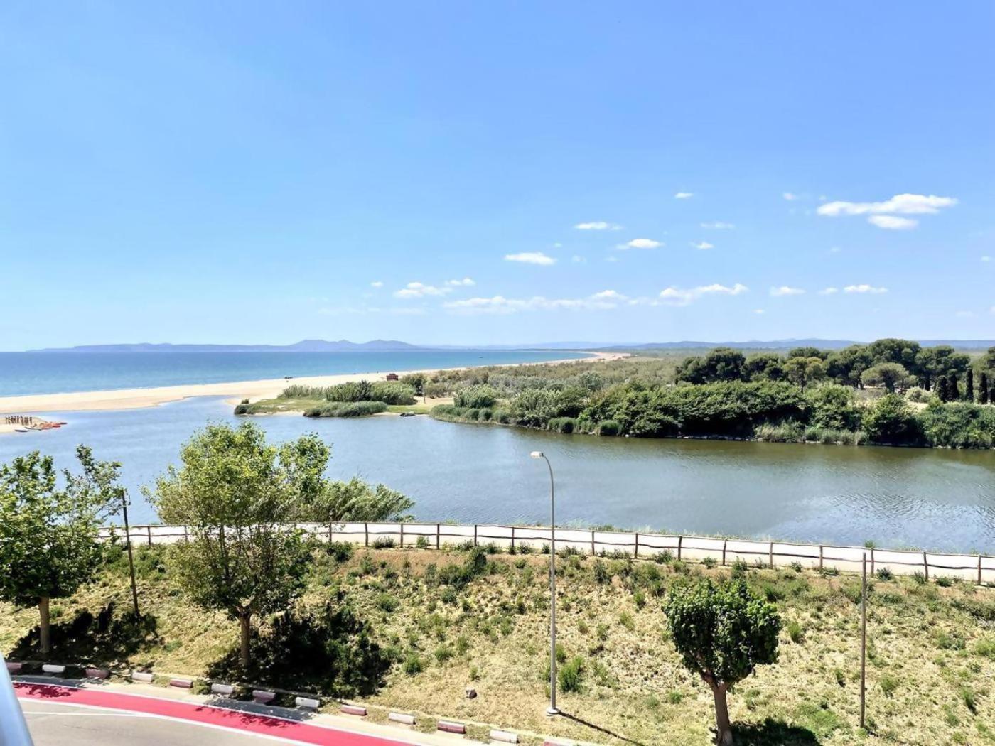33Apartamento Soleado De Dos Habitaciones Empuriabrava Esterno foto