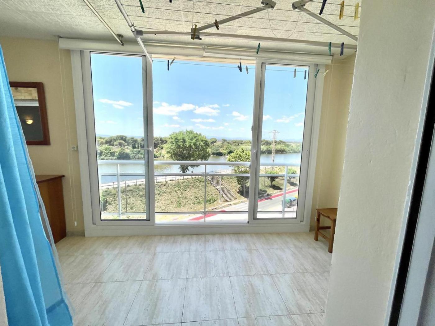 33Apartamento Soleado De Dos Habitaciones Empuriabrava Esterno foto