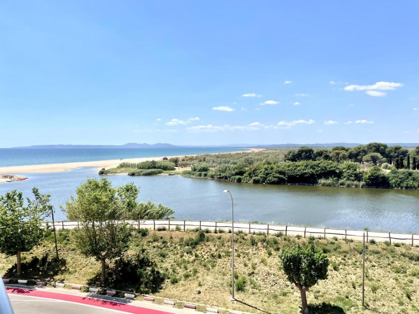 33Apartamento Soleado De Dos Habitaciones Empuriabrava Esterno foto